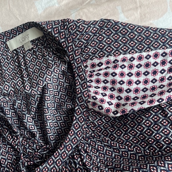 Loft Mixed Geo Peasant Blouse Brown Tile Floral -  size medium - Picture 16 of 16